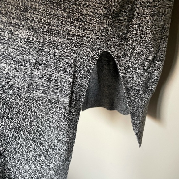BANANA REPUBLIC Small Cotton Cashmere Sweater - Picture 5 of 8